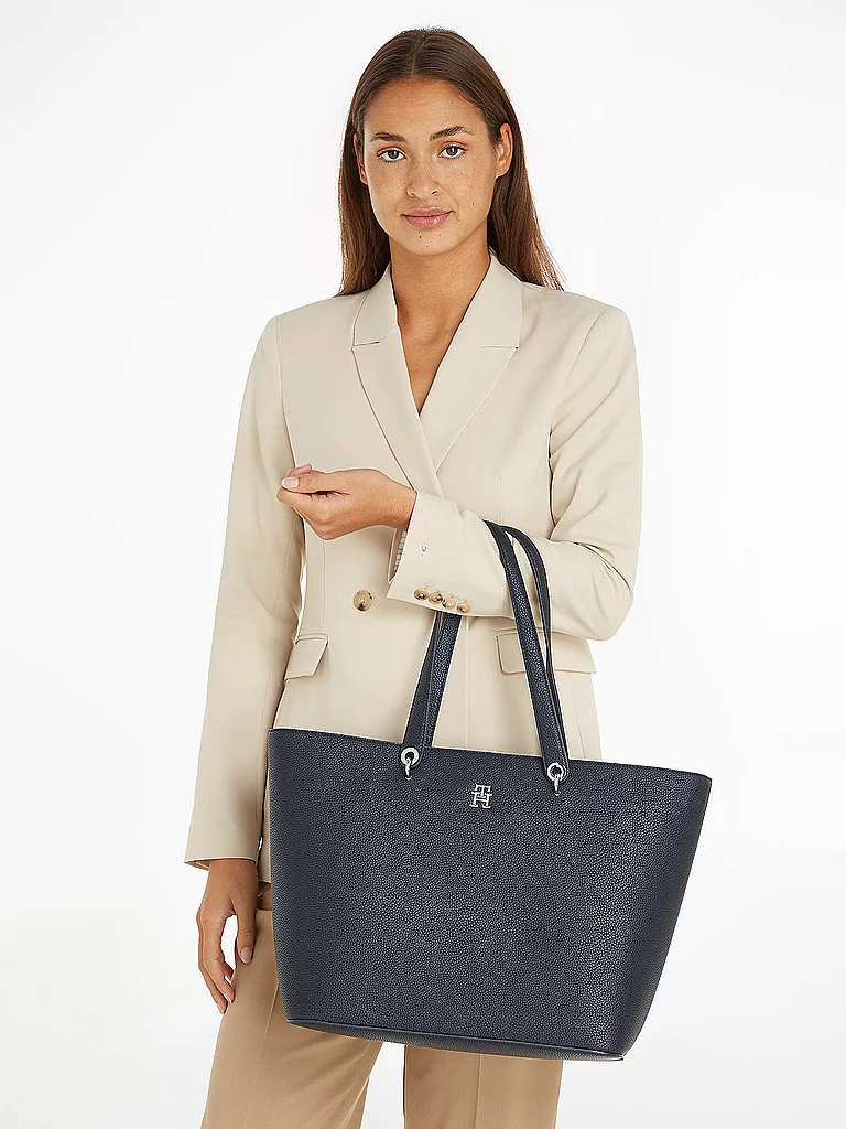 Sacs à main Tommy Hilfiger TH EMBLEM TOTE pour Sacs - vue 4